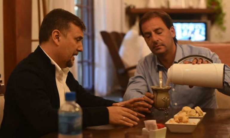 Fabián Pitronaci se mostró con el intendente de Escobar Ariel Sujarchuk