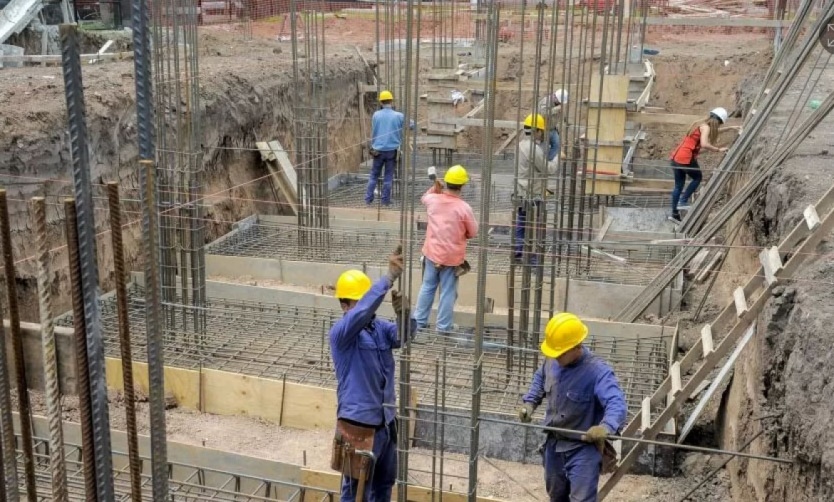 La Comuna creó un impuesto para construir casas sociales y urbanizar barrios