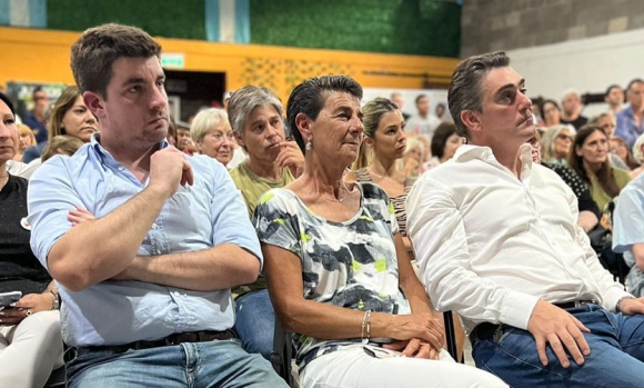 Andrés Genna encabezó un acto con Iguacel y lanzó su precandidatura a intendente