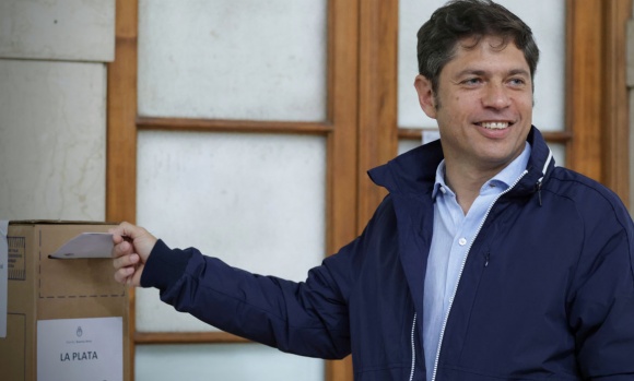 Votó Axel Kicillof: “Hoy habla el pueblo”