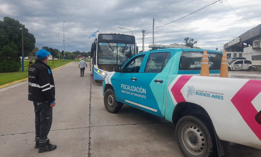 Transporte retiró unidades de las calles por aumento unilateral de tarifas