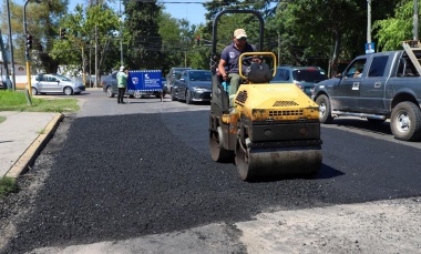 El Municipio despliega tareas de bacheo en las localidades