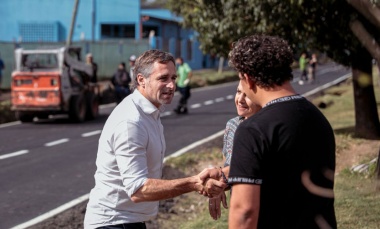 Achával recorrió nuevas obras de asfaltos en La Pilarica