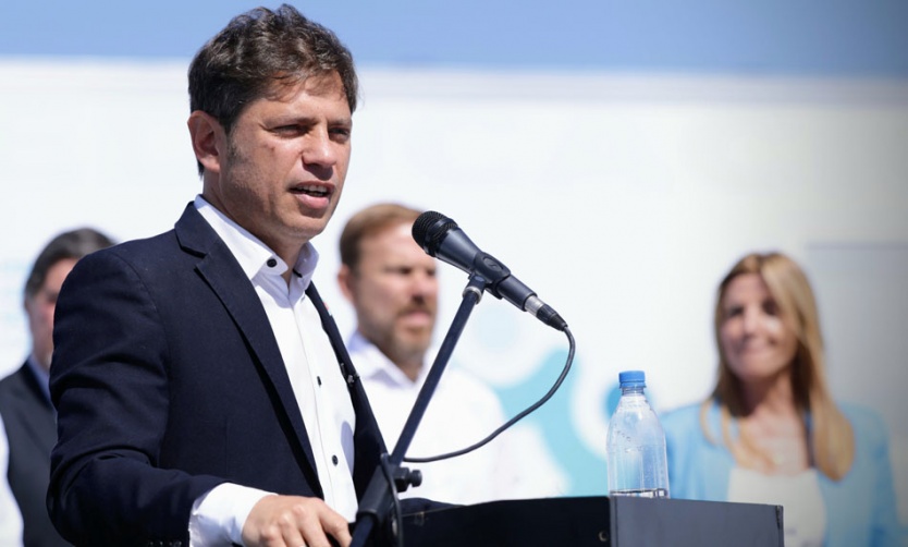 Kicillof presentó los Centros Socioeducativos y Comunitarios Móviles