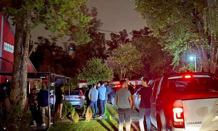 La Comuna clausura una masiva fiesta clandestina en Villa Rosa