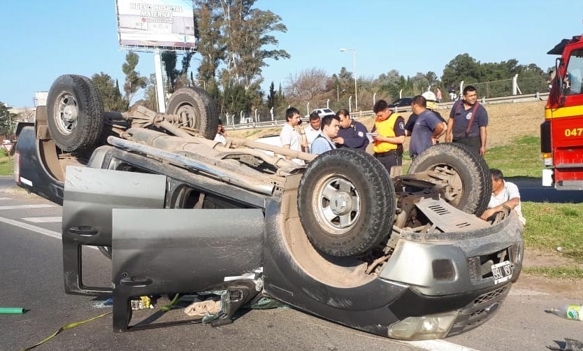 Al menos tres heridos en siniestros viales en la Panamericana