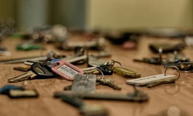 Una por una, todas las subas que llegan en enero y le meten presión a la inflación