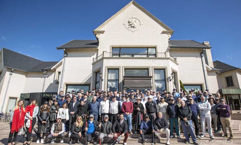 La Fundación Creciendo concretó el  5º Torneo de golf a beneficio de su plan de becas