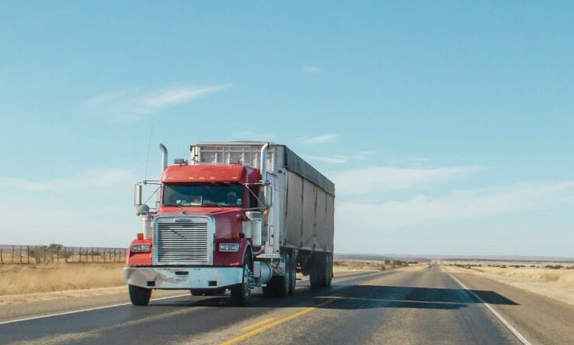 Comienza la restricción de camiones en autopistas y rutas por las Fiestas