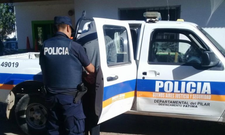 Siete personas fueron detenidas por comercializar marihuana en la vía pública