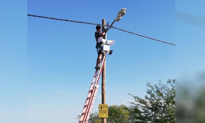 Vecinos instalaron alarmas urbanas en un barrio golpeado por la inseguridad