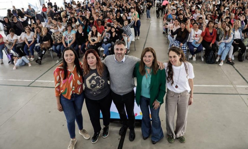 Achával: "Vamos a seguir acompañando a las mujeres que salen adelante todos los días"