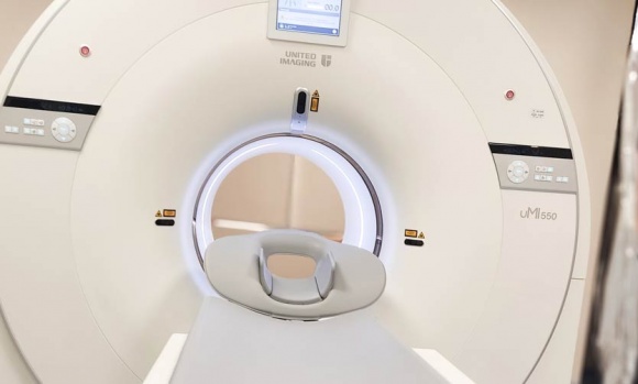 El Hospital Austral incorporó un nuevo PET-CT digital de United Imaging