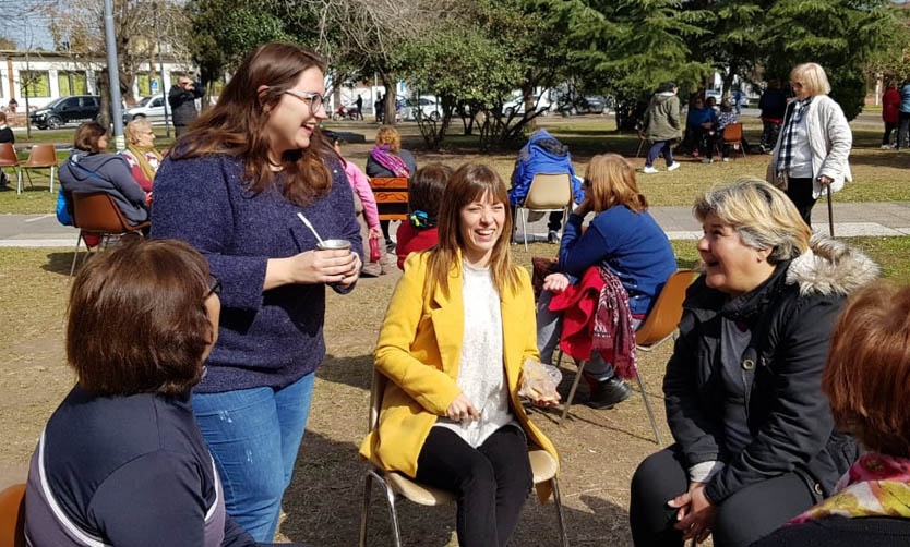 Más de 200 personas participaron de la caminata del adulto mayor en Villa Morra