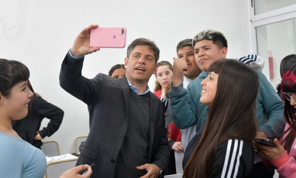 Kicillof destacó la construcción de 201 escuelas durante su gestión