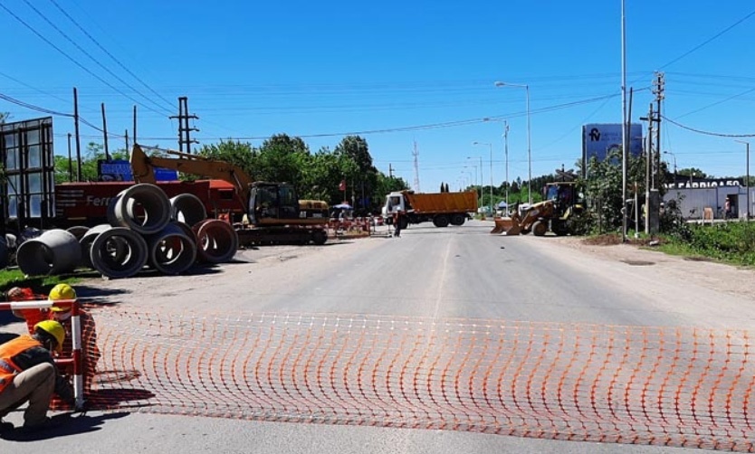 Avanza la obra de ensanche y repavimentación de la ruta 25