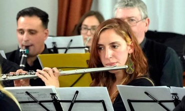 La Sinfónica Municipal se presenta en el Ángel Alonso junto a artistas invitados