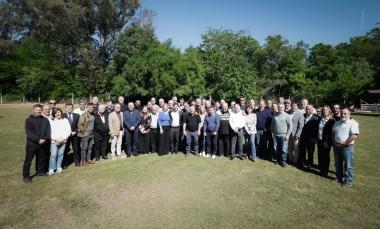 La Provincia insistirá en 2026 con la reelección indefinida de intendentes