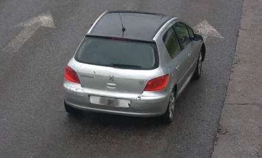 Capturan a un hombre que circulaba en un auto vinculado a un robo