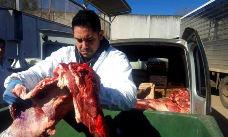 Otra vez, transportistas pretendían ingresar alimentos en mal estado al distrito