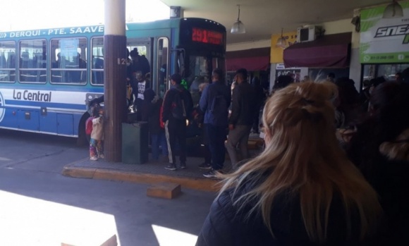 Por la agresión a un chofer, paran los colectivos de La Central de Escobar