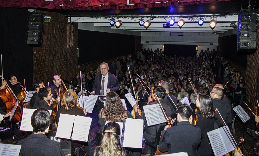 En una gran noche de gala, se reinauguró el Teatro Lope de Vega