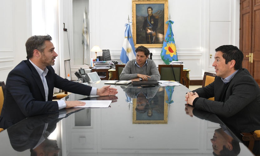 Achával con Kicillof: "Seguiremos trabajando para llegar a los barrios con soluciones concretas"