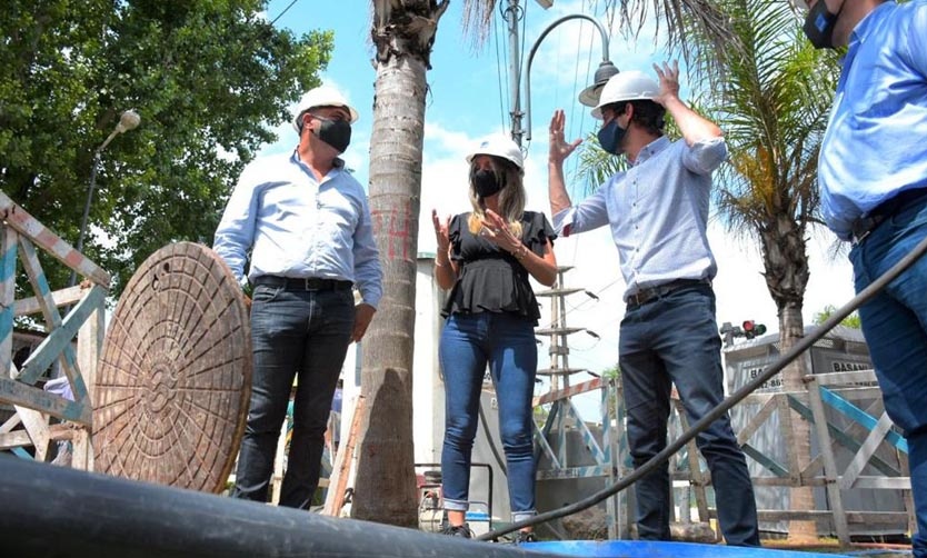 Malena Galmarini y Juan Andreotti recorrieron obra cloacal en San Fernando