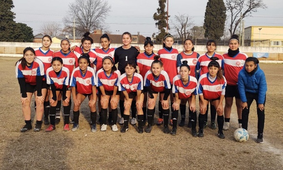 Liga Municipal de Fútbol Femenino: Gauchitos sumó, sigue y se escapa en la punta