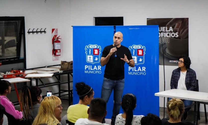 Ya está en marcha en Pilar un nuevo curso municipal de árbitro de fútbol