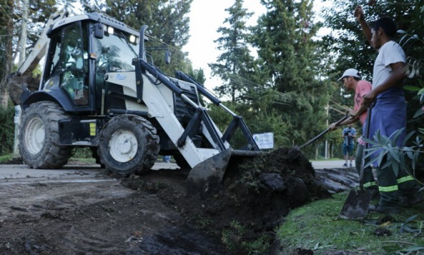 El Municipio encara obras de mejoras en las calles de Derqui