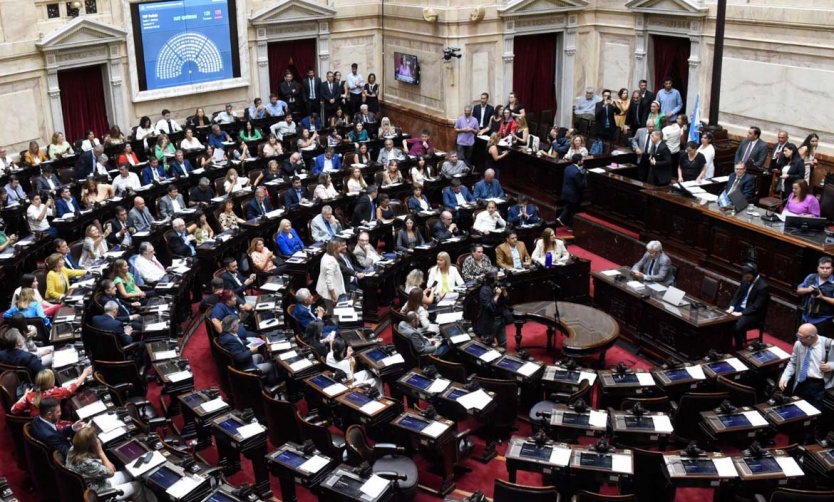 Diputados: Moreau consiguió el quórum y se debate el proyecto para que más de 800 mil personas puedan jubilarse