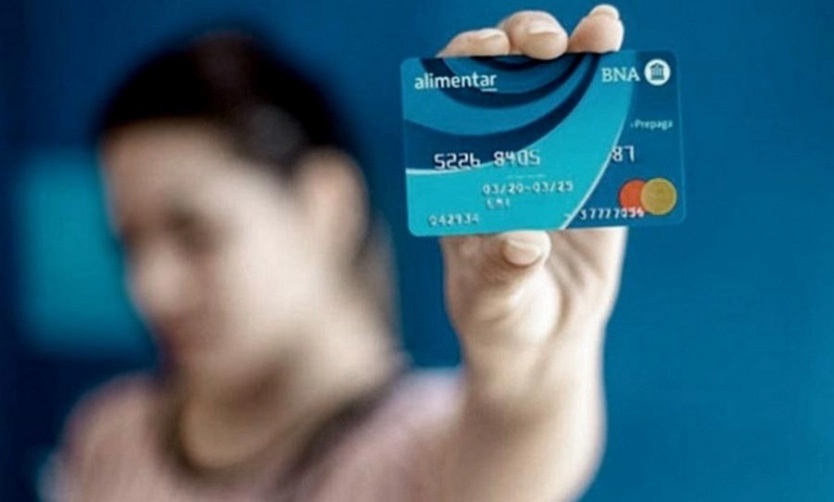 El Gobierno evalúa aumentar los montos de la Tarjeta Alimentar en un 50%