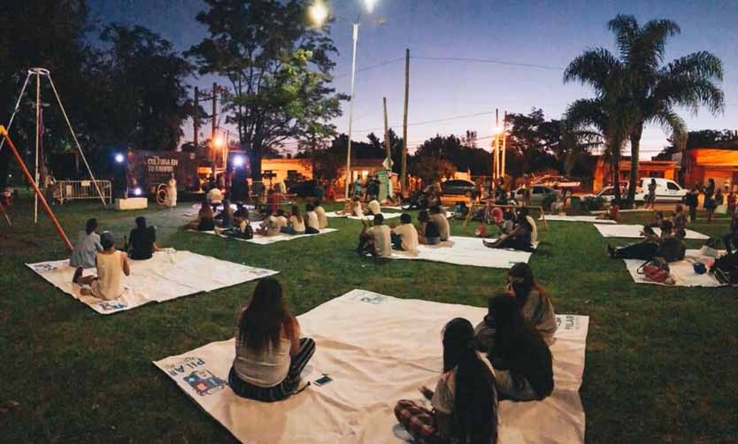 Música, circo y danzas, las propuestas que llegan a cuatro nuevas plazas