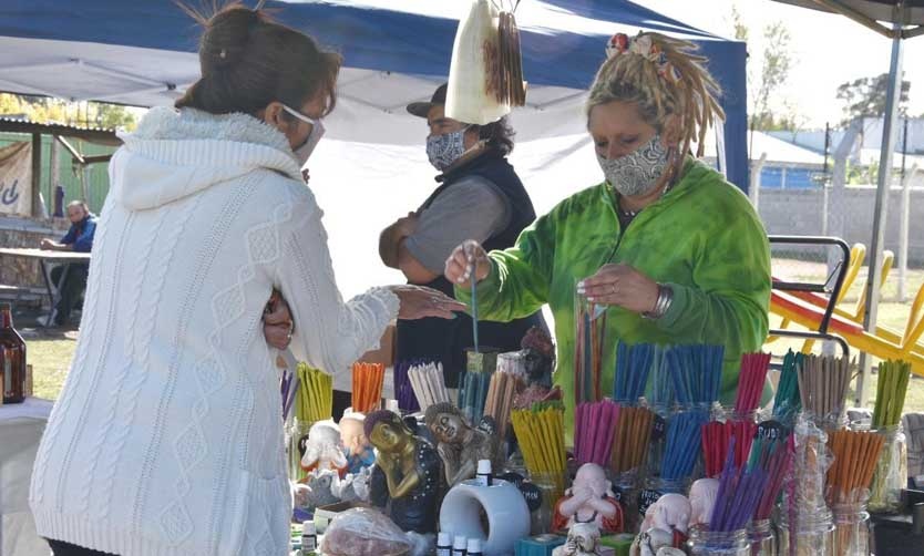 El Mercado de la Economía Popular continúa recorriendo barrios de Pilar
