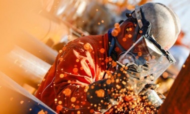 Industriales bonaerenses en alerta tras la simplificación para importar bienes usados