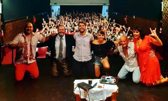 Un sábado de comedia en la Casa de Cultura de Del Viso