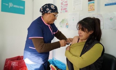 Dengue: empiezan a vacunar a quienes no hayan transitado la enfermedad