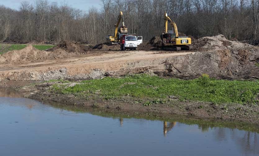 Provincia avanza con las obras de saneamiento del Río Luján