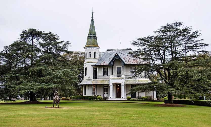 Por sorteo, una pareja bonaerense podrá decir "Sí, quiero" en el Castillo Pando Carabassa de Pilar