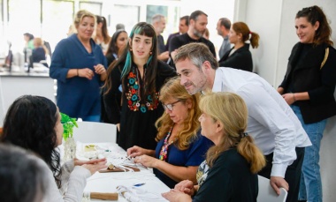 Achával participó de una jornada en la Casa de Adultos Mayores de Del Viso