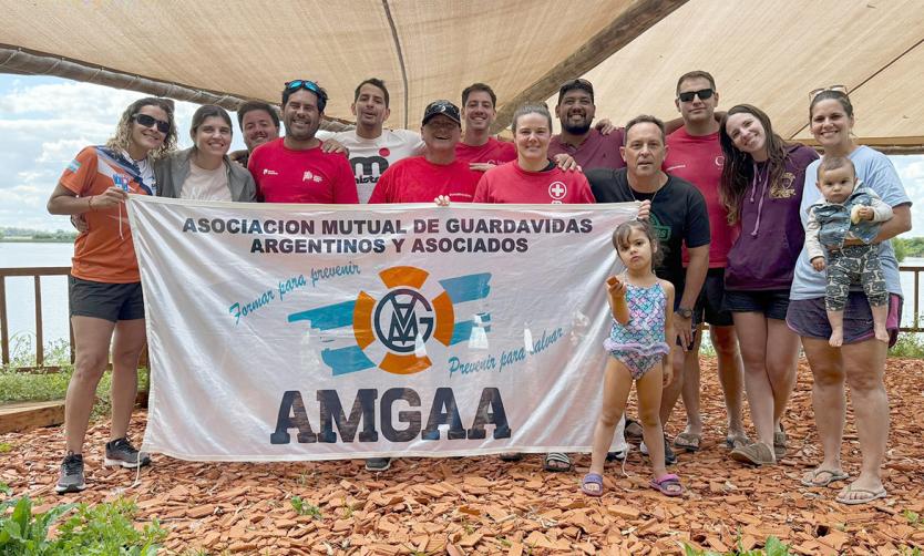 Alumnos de la Escuela Municipal de Guardavidas tuvieron su primera salida práctica