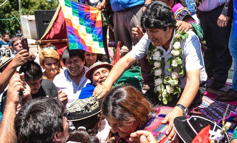 Evo Morales visitó a la comunidad boliviana radicada en Pilar