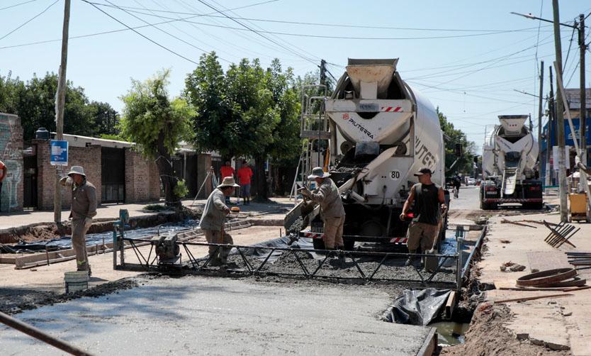 El Municipio realizó tareas de renovación de asfaltos en la localidad de Derqui