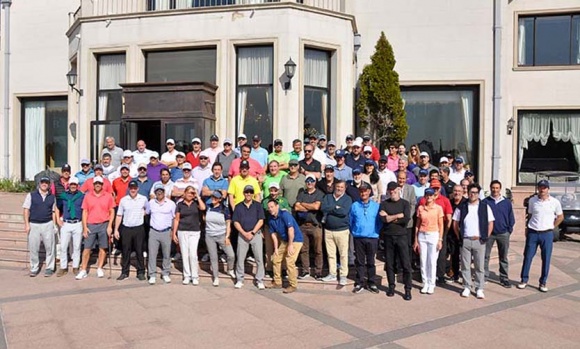 Creciendo en Pilar realizó el 8º Torneo de Golf a beneficio del plan de becas estudiantiles