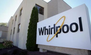 Cerró la empresa Whirlpool y dejó a 300 trabajadores en la calle