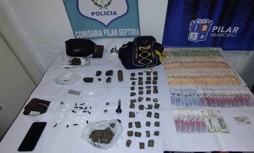 Detienen a dos personas acusadas de vender droga en Del Viso