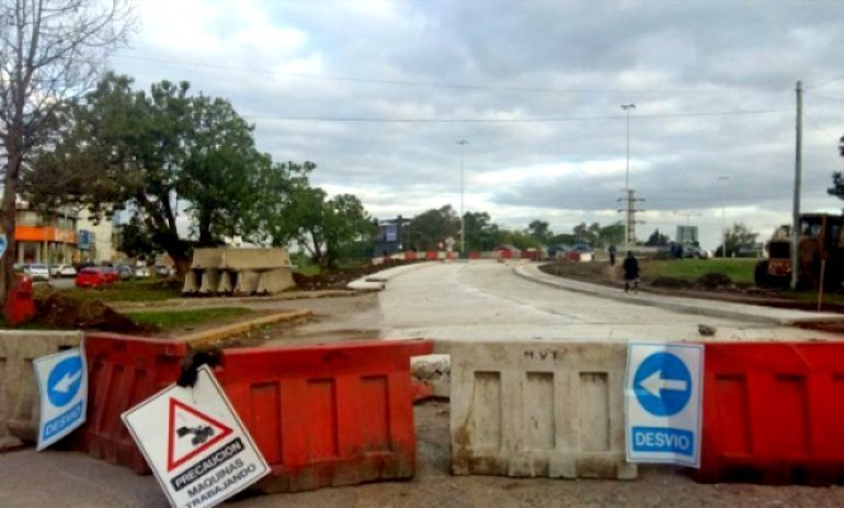 Habrá cortes y desvíos en la Panamericana hasta el jueves por obras en los puentes