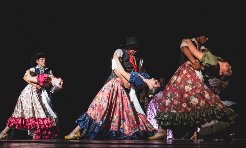 Elencos y academias de Pilar celebran el Día Internacional de la Danza