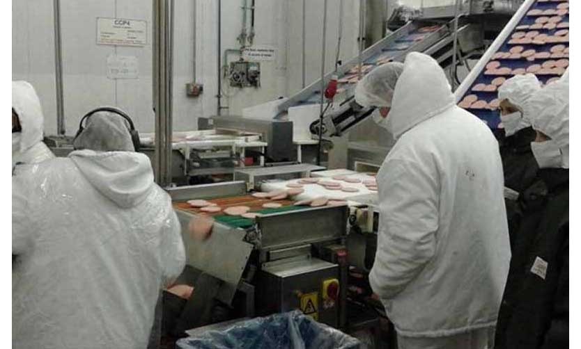 Trabajadores de empresa del Parque Industrial piden testeos para todos los empleados